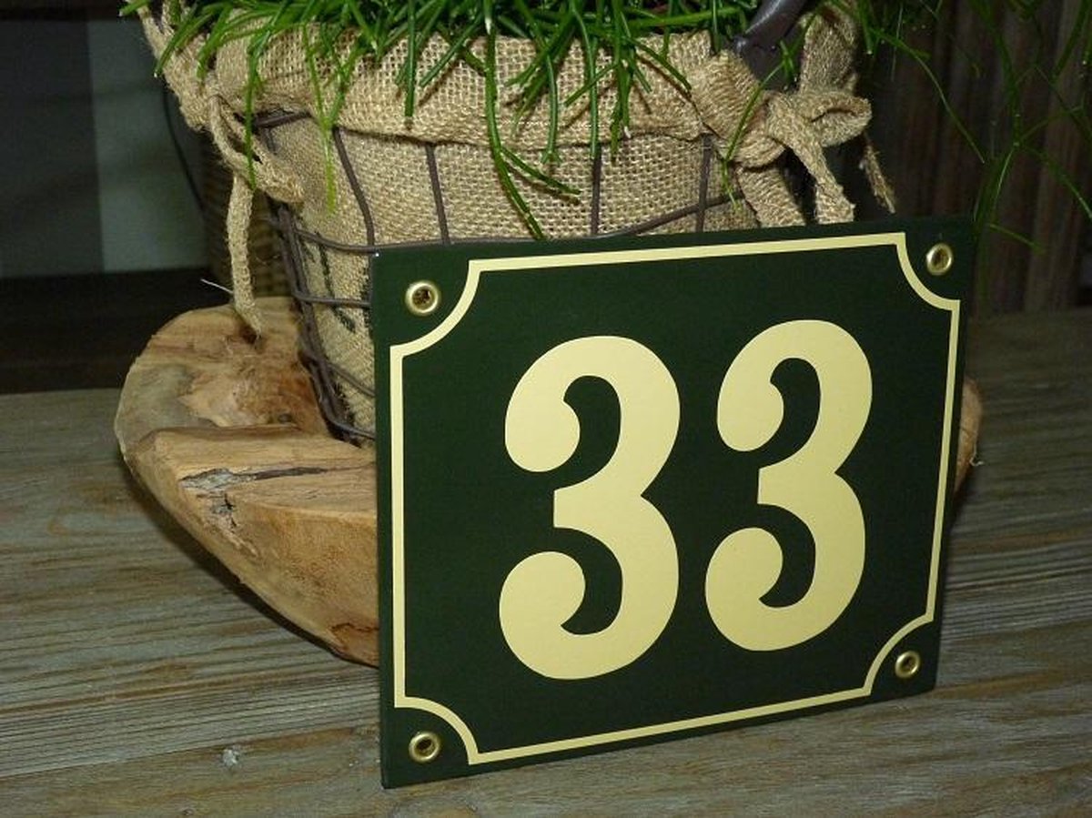 Emaille huisnummer 18x15 groen/creme nr. 33