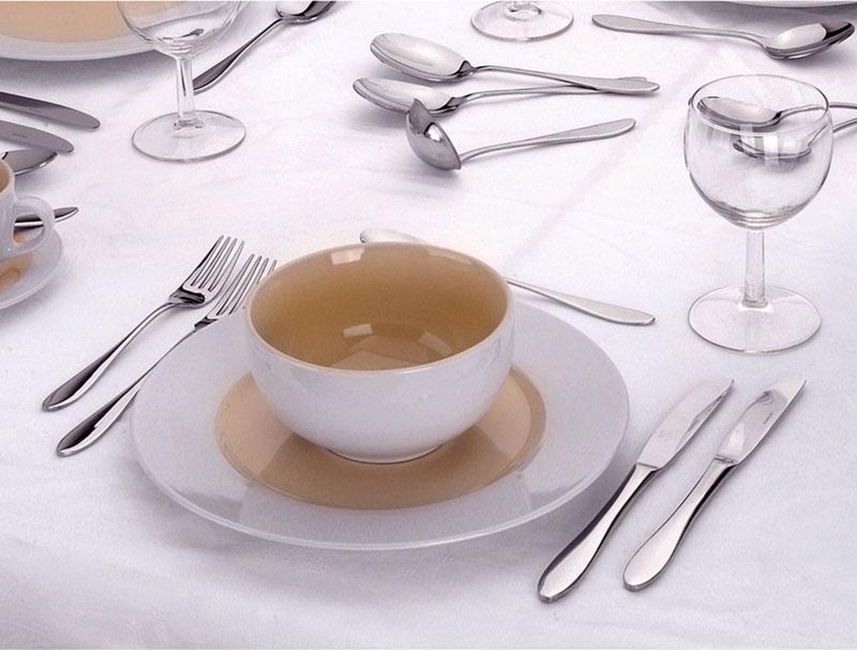 Villeroy & Boch Royal Service de table pour 6 personnes, 12 pièces,  Porcelaine Premium Bone, Blanc : Villeroy & Boch: : Cuisine et  Maison