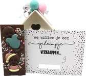 Cho-lala cadeaupakket "we willen je een geheimpje verklappen" - aankondiging zwangerschap - baby bonbons - kraskaart - baby op komst