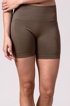 REVIVE seamless en highwaist dames yoga-sportshort AMARANTE - duurzaam