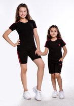 Sportkleding Set / Gympak - T-Shirt en Korte Broek - 146/152 - Meisjes Zwart Roze