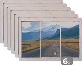 Placemat - Placemats kunststof - Doorkijk - Weg - Berg - 45x30 cm - 6 stuks - Hittebestendig - Anti-Slip - Onderlegger - Afneembaar