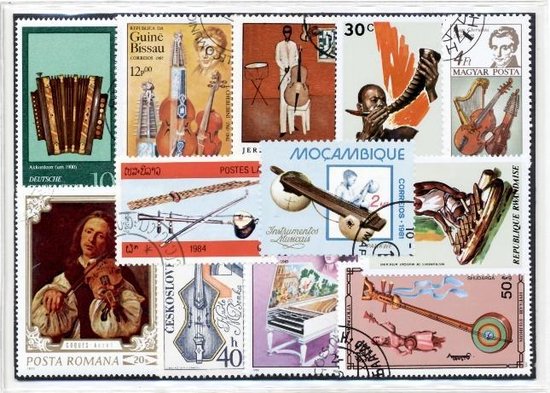 Thumbnail van een extra afbeelding van het spel Muziekinstrumenten – Luxe postzegel pakket (A6 formaat) : collectie van 25 verschillende postzegels van muziekinstrumenten – kan als ansichtkaart in een A6 envelop - authentiek cadeau - kado - geschenk - kaart - instrument - muziek - orkest - fanfare