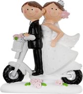 Bruidspaar Mr & Mrs op scooter - bruidspaar - scooter - taarttopper - bruidstaart