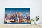 Wanddecoratie Metaal - Aluminium Schilderij Industrieel - New York - Water - Manhattan - 30x20 cm - Dibond - Foto op aluminium - Industriële muurdecoratie - Voor de woonkamer/slaapkamer