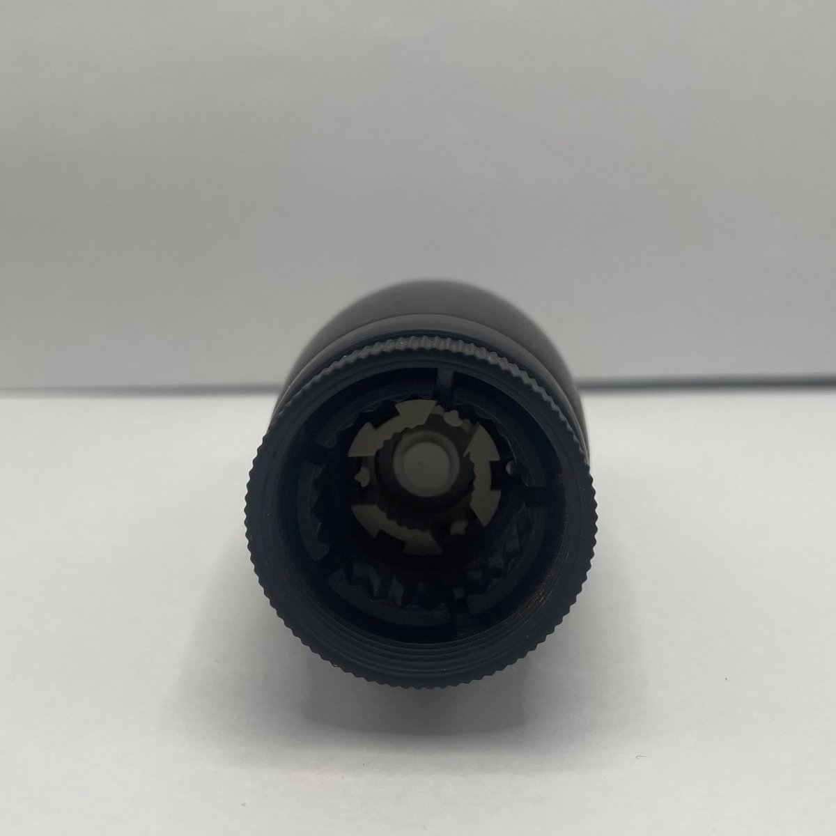 Thermostatische Ventielkop - TRV Vervanging - Radiator Regeling - Universele Pasvorm M30 - 50mm x 85mm - Zwart