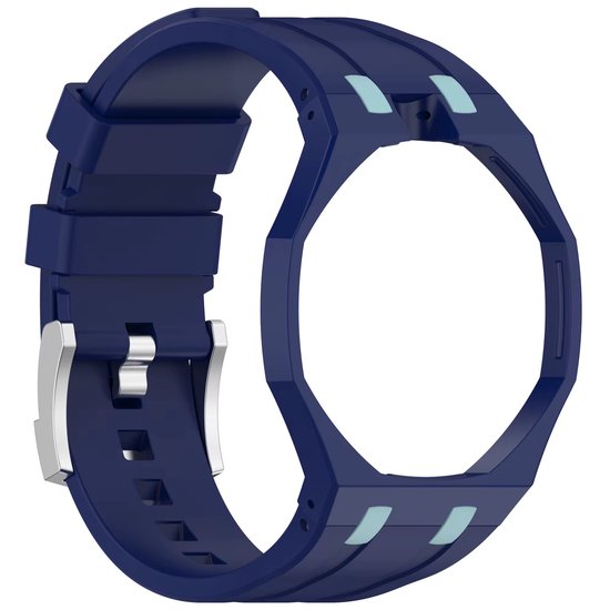 Donkerblauwe horlogeband met zilverkleurige gesp en lichtblauwe accenten.