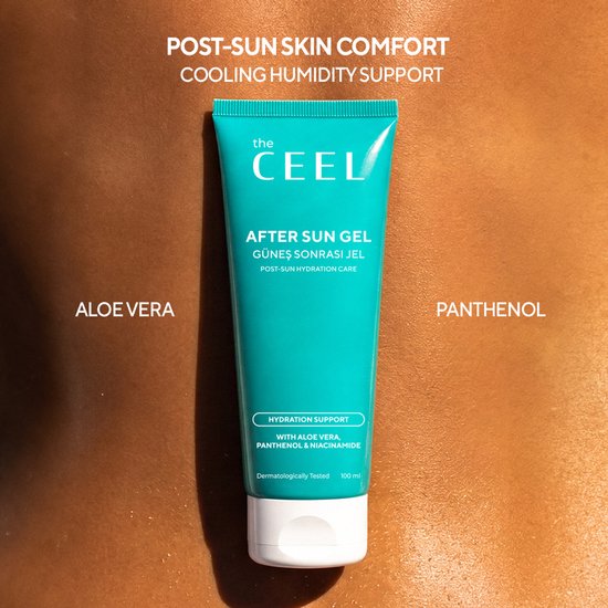 Turquoise tube 'The Ceel After Sun Gel' op een bruine huid, met de tekst 'Post-Sun Skin Comfort' en 'Aloe Vera', 'Panthenol'.