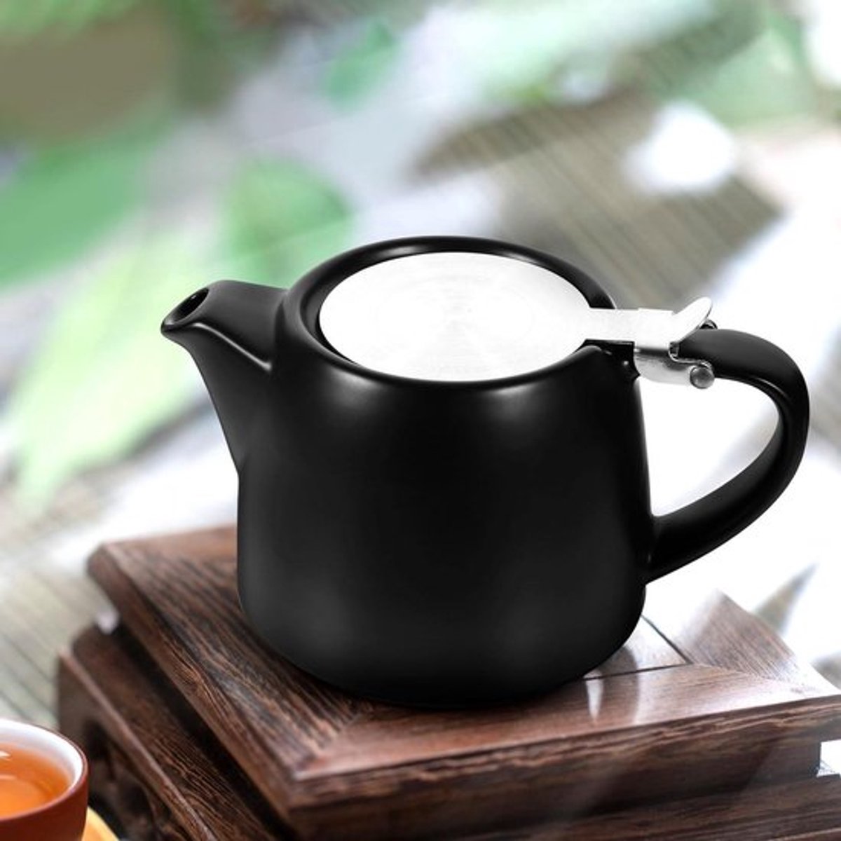 Inovra Plus - Keramische theepot met RVS theezeefjes 500 ml - Theeketel voor losse