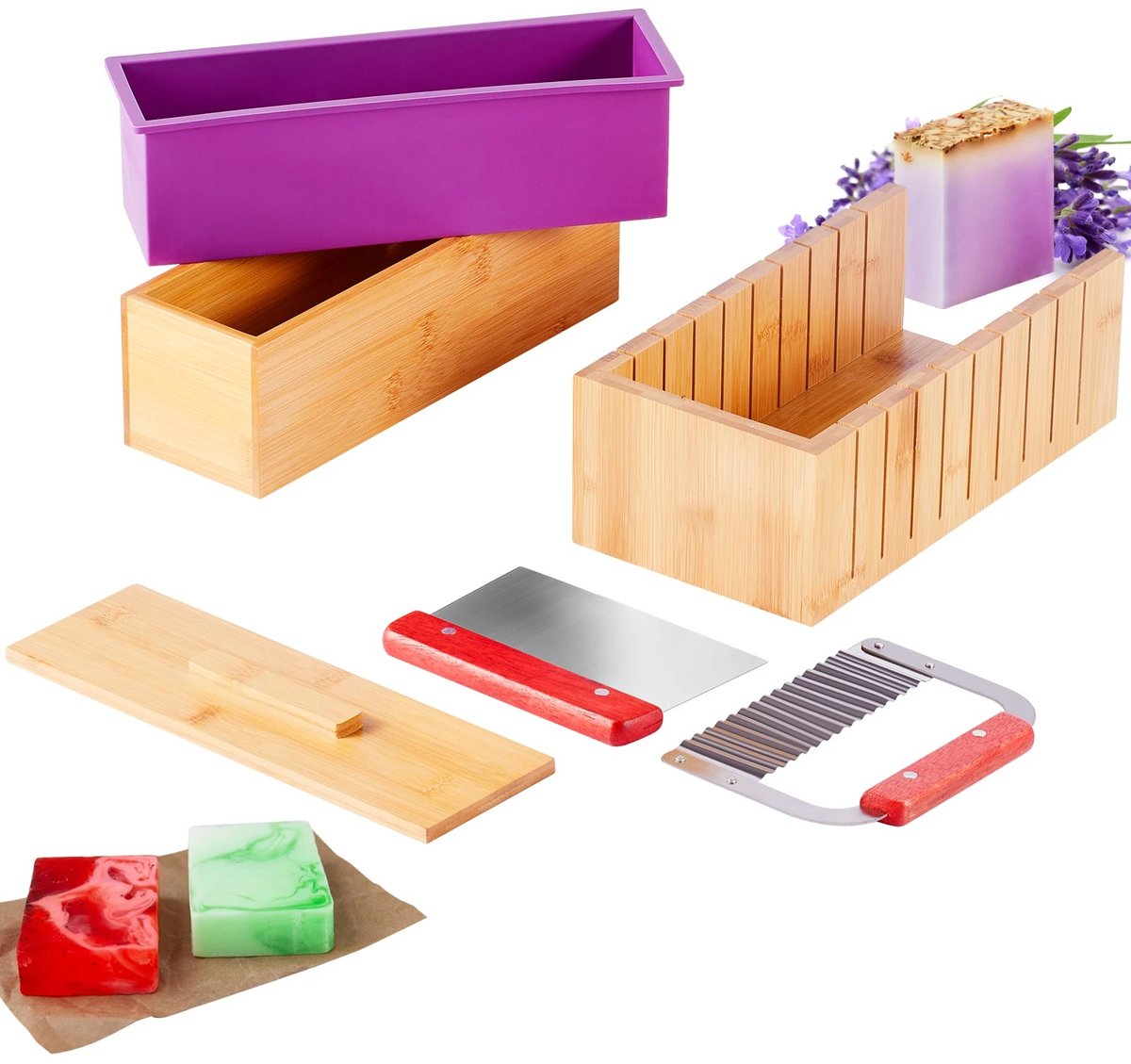 Cherrys Finds - Zeepmakerset - Bamboe Snijdoos - Binnenbox met Siliconenmal - Rechte en Golvende Snijgereedschappen van RVS - 100 Zakjes - 105 Stickers - DIY Accessoires voor Volwassenen