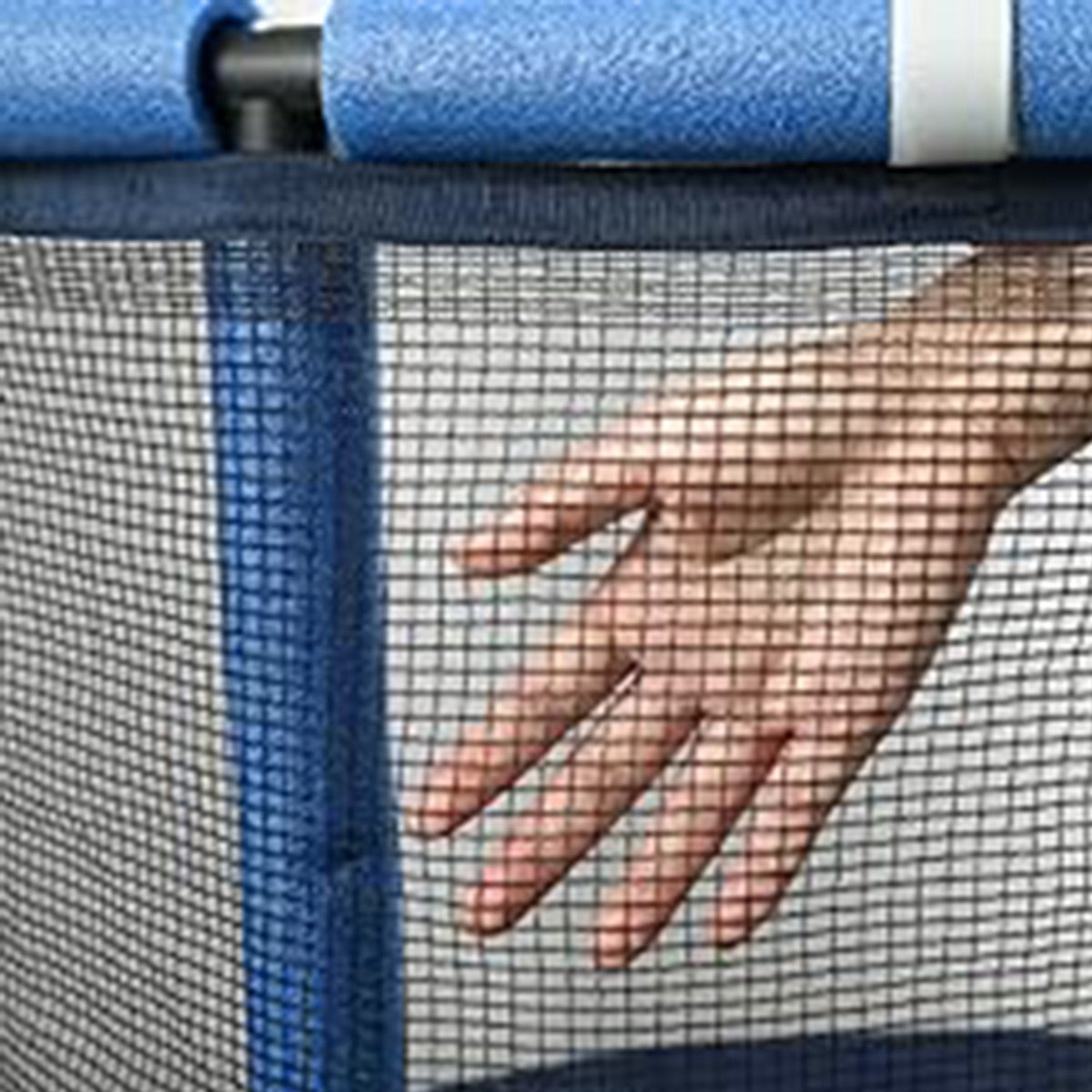 Trampoline Ø140 cm – Kinder Trampoline voor Binnen en Buiten – met Verhoogd Veiligheidsnet en Stalen Frame – Blauw/Rood — afbeelding 4