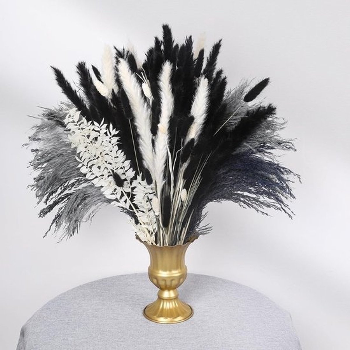 Pampasgras Droogbloemen Boeket van 102 Stukken - Zwart Pampasgras voor Thuisdecoratie, Boho Stijl en Halloween Versiering