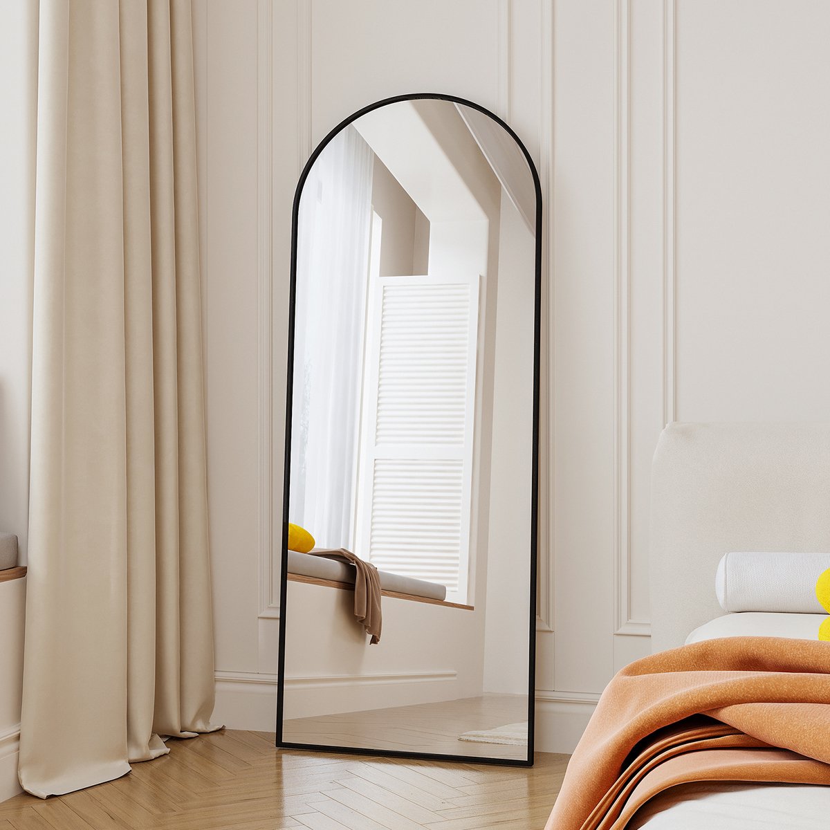 SHOPENTRA Staande Spiegel 165x60 cm Zwart, Boogvormige Lichaamspiegel met Aluminium Frame en Gehard Glas
