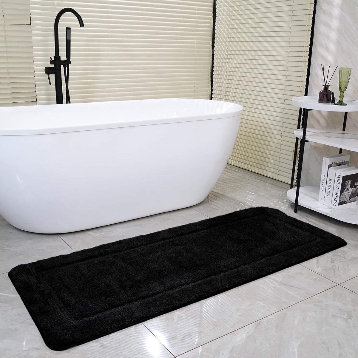 Badmat 60x150 cm, Enkele Mat, Hoogpolige Microvezel, Antislip & Wasbaar, Extra Grote Absorberende Douchemat, Perfect voor Bad & WC, Zwart
