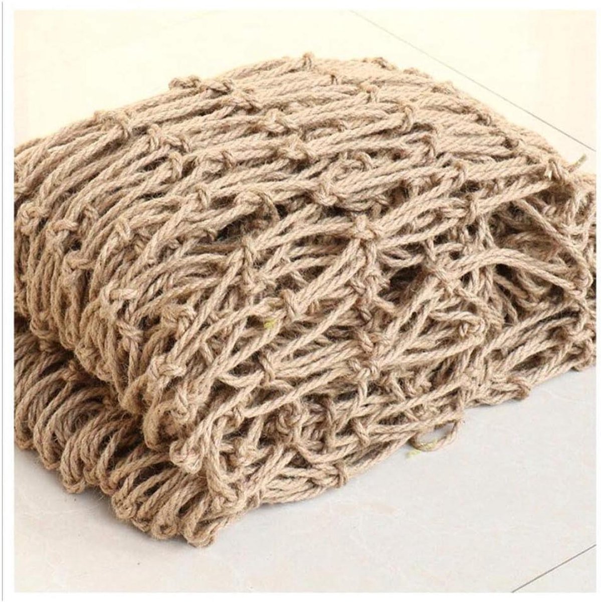 Hennep Touw Net - Veiligheidsnet Decoratie - Kinderen Beveiligen - Handgeweven Kwaliteit - 2x2 Meter - Natuurlijk