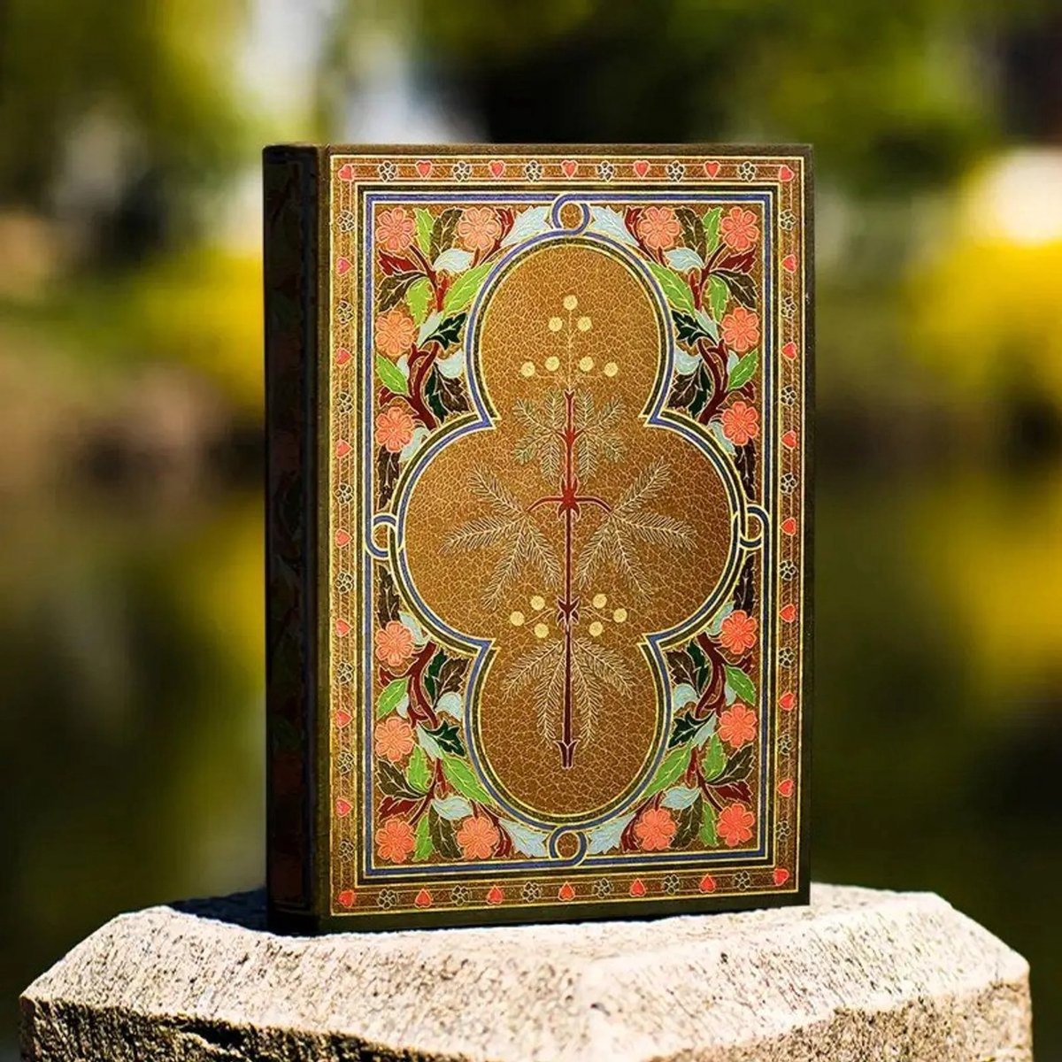 Poetry in Bloom Gelinieerd Hardcover Dagboek – 128 pagina's – Formaat 133 x 194 mm – Schrijfboek / Notitieboek – Lichtgroen