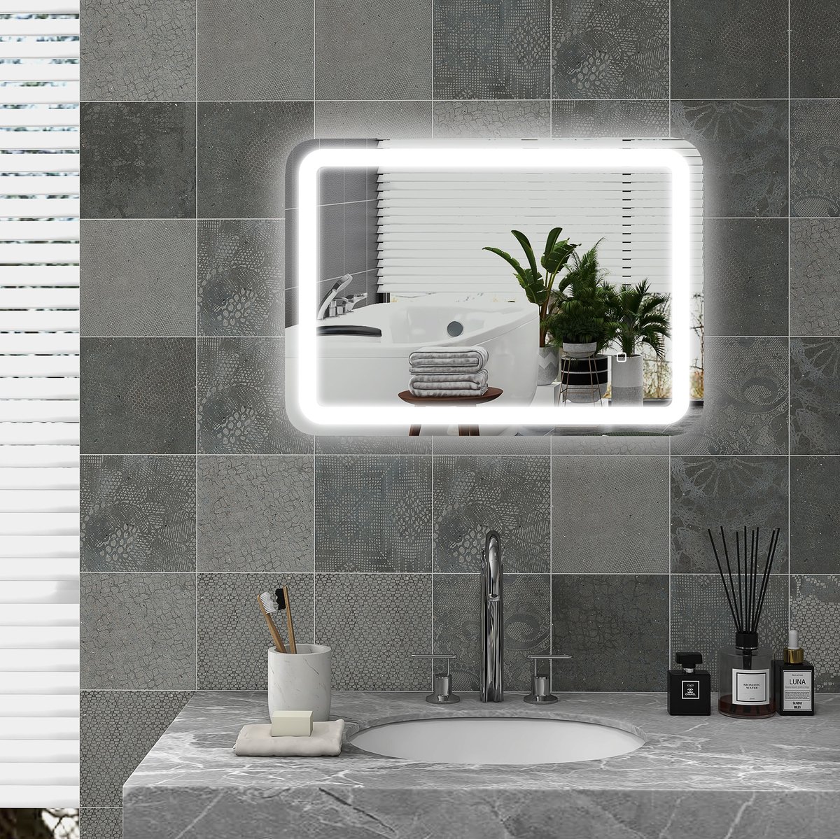 Badspiegel LED 50 X 70 Cm Met 3 Lichtkleuren Touchschakelaar Anti Condens Geheugenfunctie Ip44 Gehard Glas Zilver Voor Badkamer