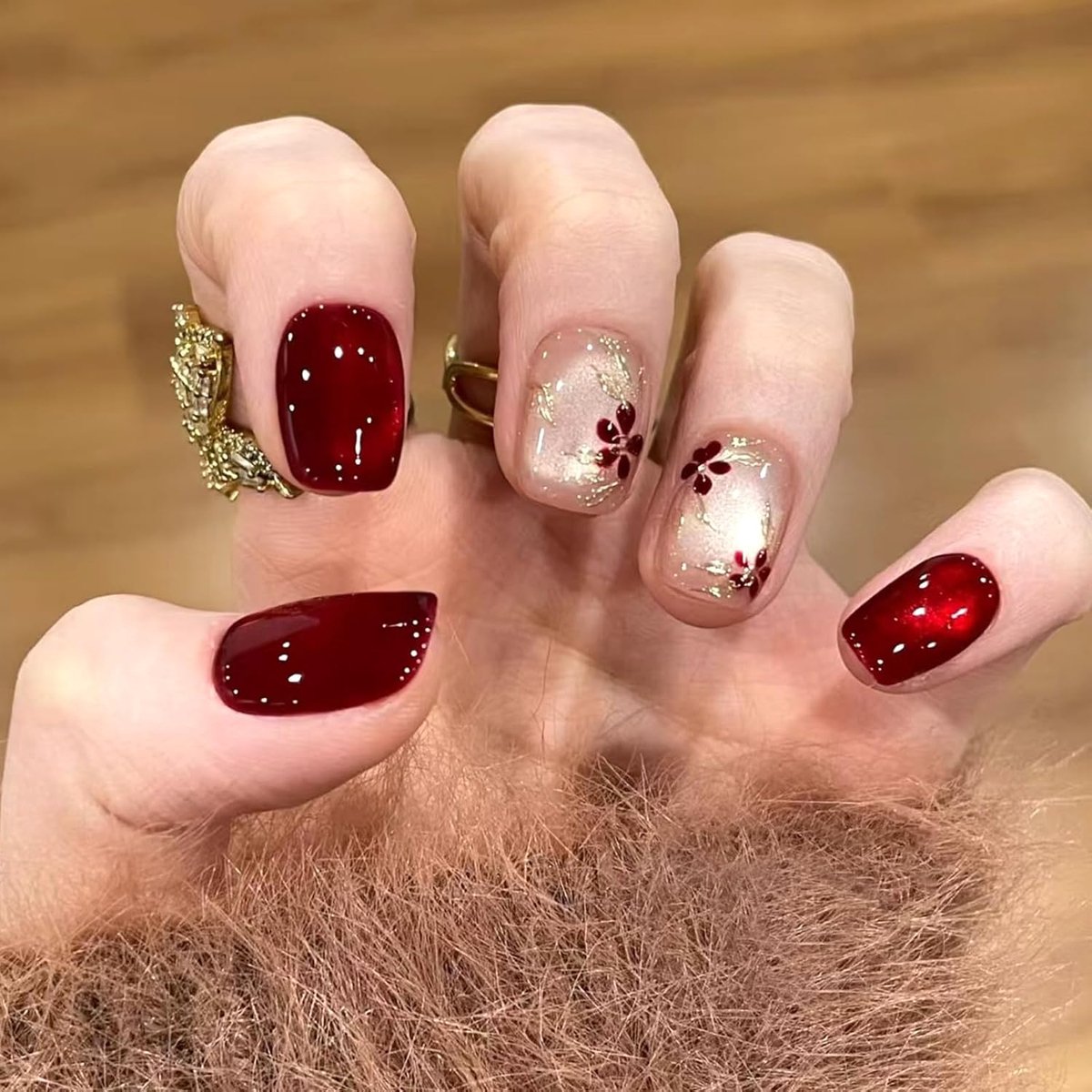 24 stuks nagels om op te plakken, kort, vierkant, French press on nails, rode kattenoog, valse nagels, bloemen, glanzend, zelfklevende nagels, volledige dekking, acryl, kunstnagels om op te