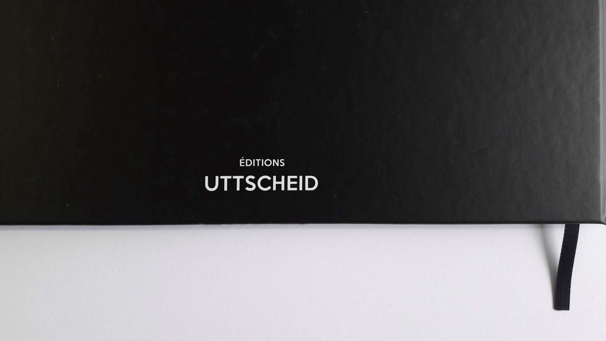 Gastenboek A4 - matte kaft - chroomletters - 100 genummerde pagina's - ShopVlot