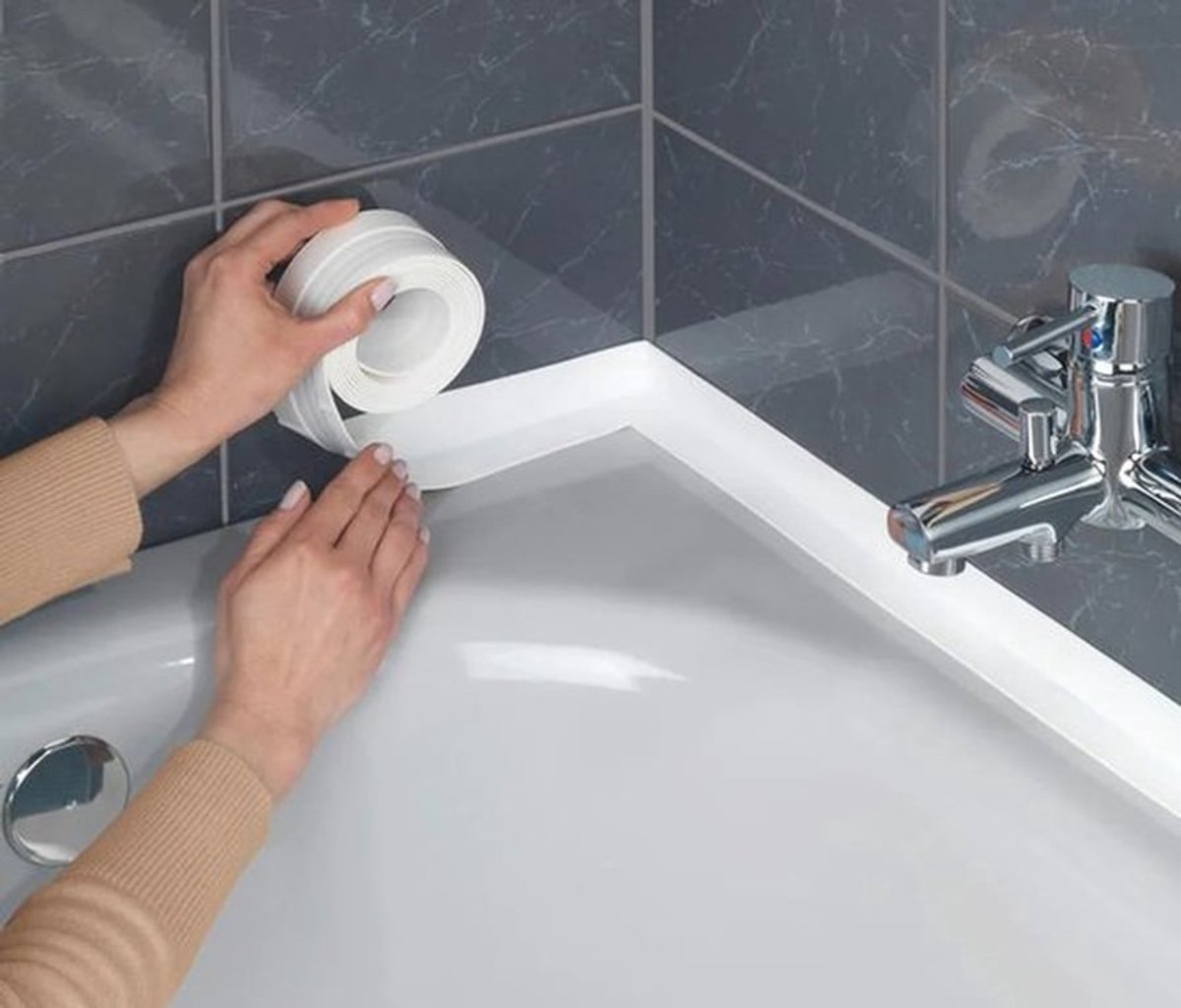 Zelfklevende PVC-afdichtingstape – Waterdichte afdichtingstape, geschikt voor keukens, badkamers, toiletten en hoeken, wit, 38 mm x 5 meter, 1 verpakking.