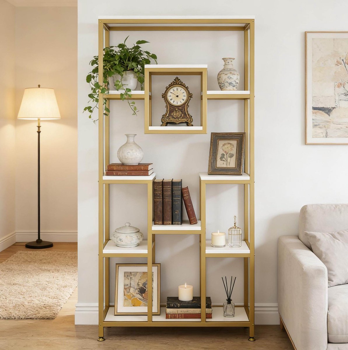 Boekenkast Geometrisch – Vrijstaand Open Design Met 11 Vakken – 182 Cm – Metaal En Hout – Goud Wit – Voor Woonkamer En Slaapkamer