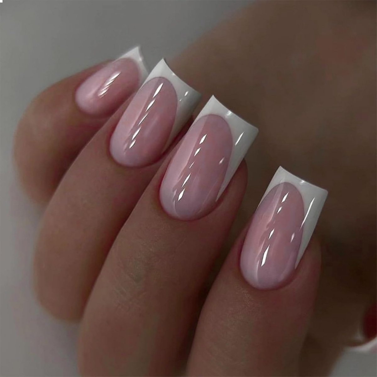 24 Stuks Witte Franse Tip Press-On Nagels - Korte Vierkante Valse Glanzend Roze - Met Lijm, Herbruikbaar, Volledige Afdekking
