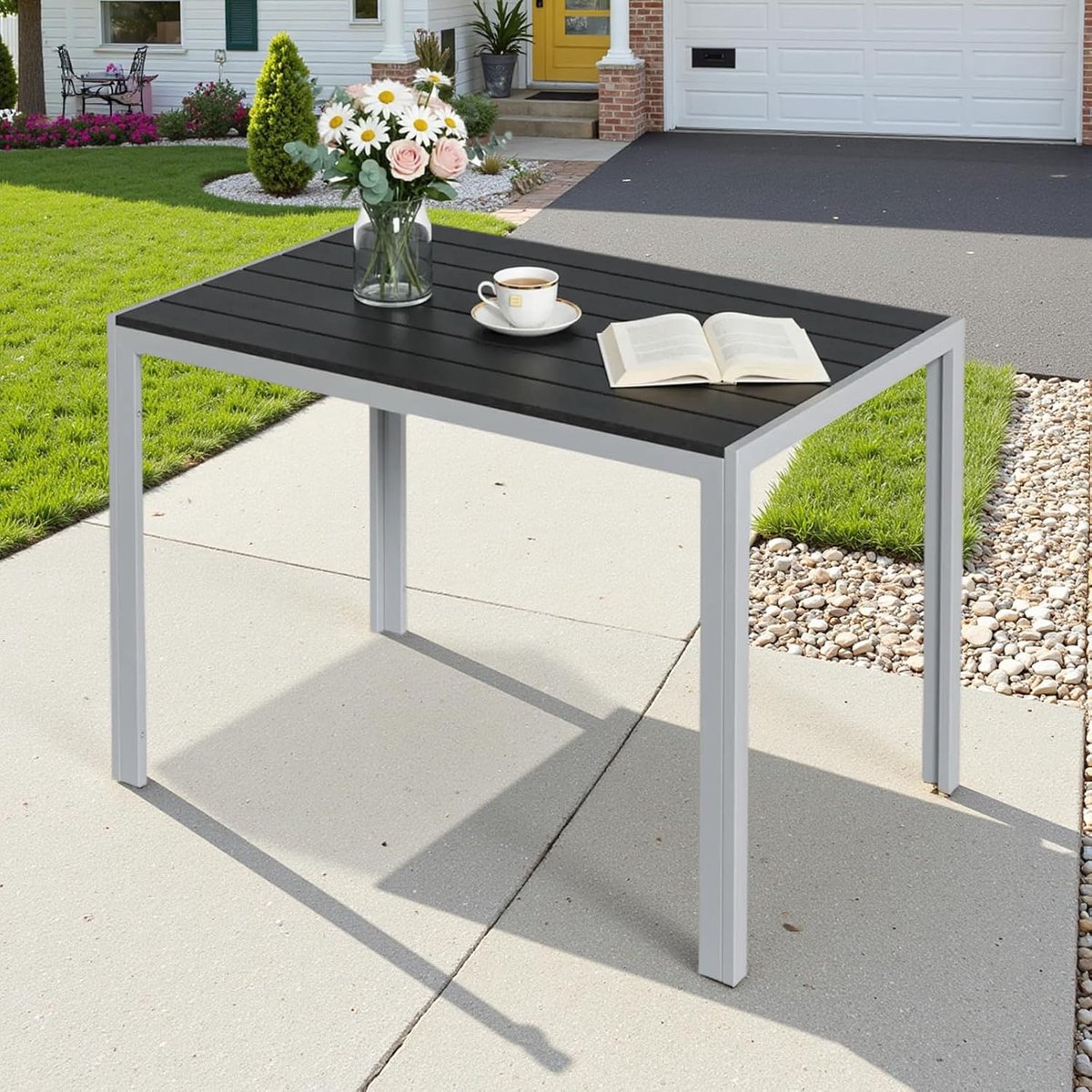 Tuin-en Balkontafel 110x70 cm - Aluminium & WPC, Weerbestendig, Hittebestendig - Geschikt voor Terras, Buitenruimte (zilver en zwart)