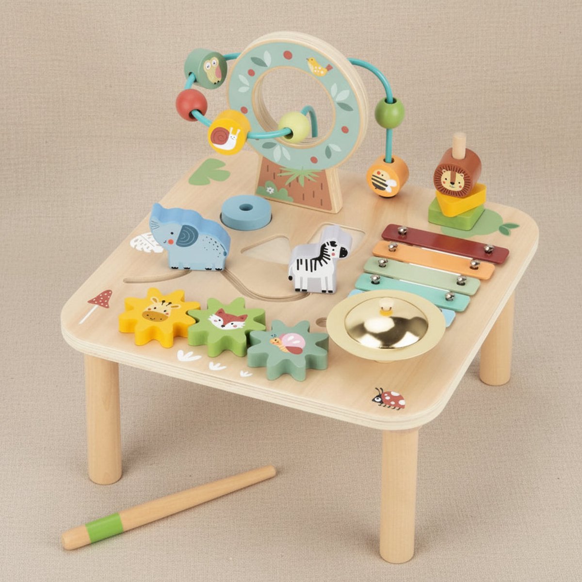 Educatieve tafel voor ontdekken, muzikale en zintuiglijke ervaringen