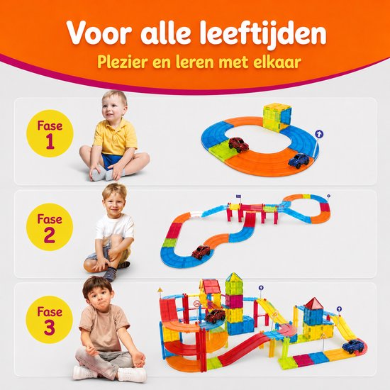 Drie fases van het bouwen van een magnetische racebaan met kinderen en auto's. Tekst: "Voor alle leeftijden".