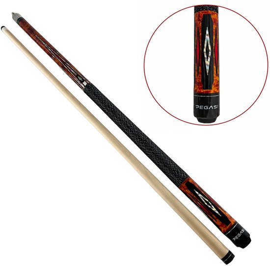 Queue de billard avec manche noir moucheté blanc, imitation bois orange-brun avec flammes, incrustations noires et accents rouges. L'inscription "PEGASI" est visible.