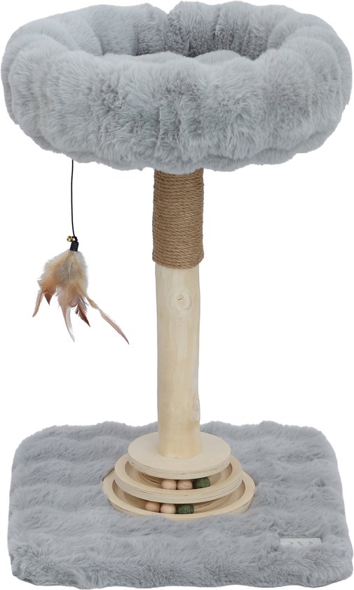 Krabpaal met grijs pluche ligmandje, sisal krabpaal, houten voet met houten kralen en hangend veerspeeltje.