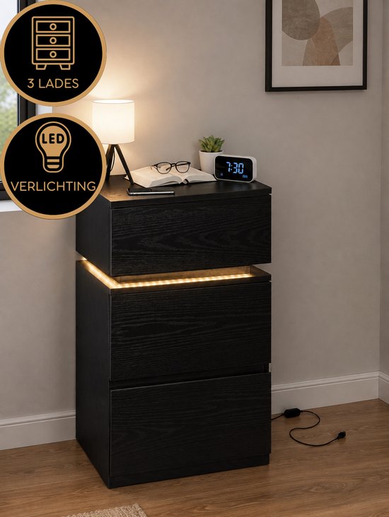 Casamoda Nachtkastje - H55 x B40 x D35 cm - 3 Lades - Verstelbare RGB LED-Verlichting Alle Kleuren - Draagkracht 110 kg - Modern Bijzettafel - Zwart
