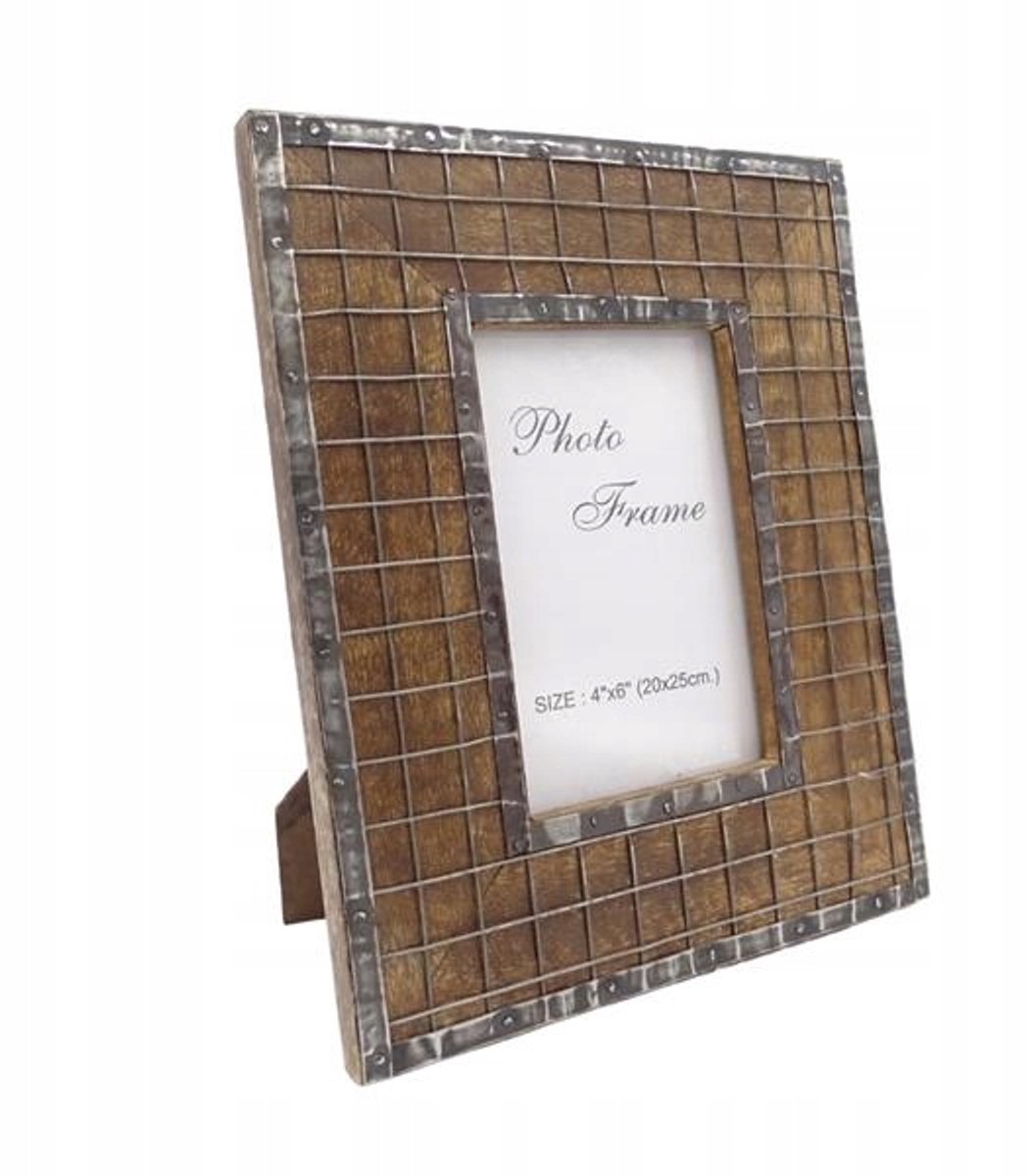 Houten fotolijst A-1328, voor foto's 10x15cm, metalen inleg