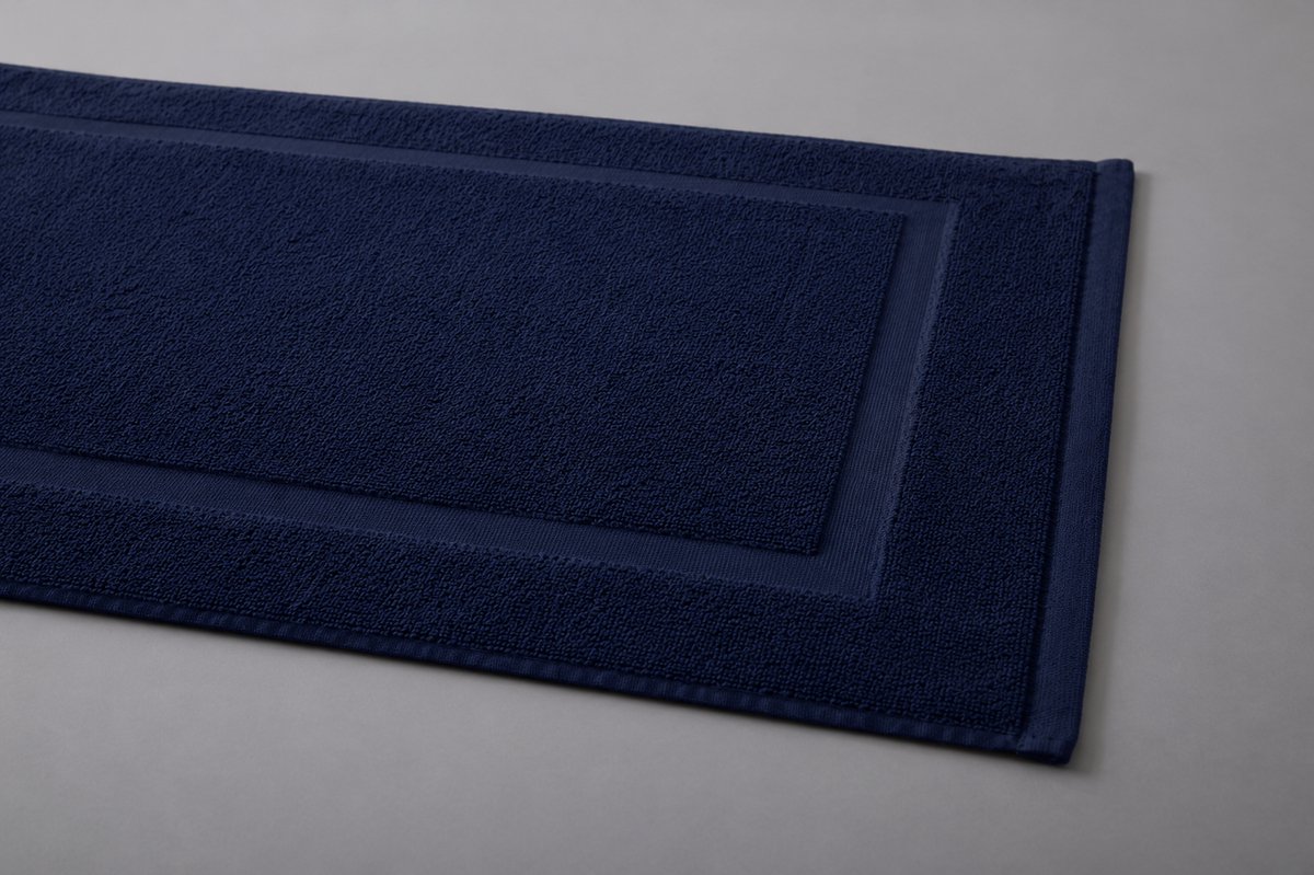 The Linen Room Badmat – 50 x 70 cm – Set van 2 – 100% Katoen – 850 GSM Dubbelgetwijnd 20/2 Garen – OEKO-TEX® – Extra Dik & Hoog Absorberend – Donkerblauw