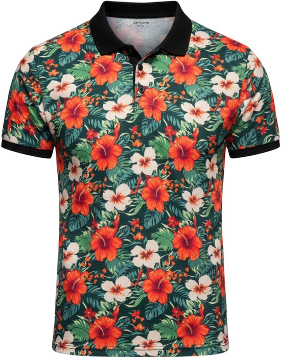 Een groen poloshirt met een opvallende tropische bloemenprint in oranje, wit en groen. Zwarte kraag en boorden.