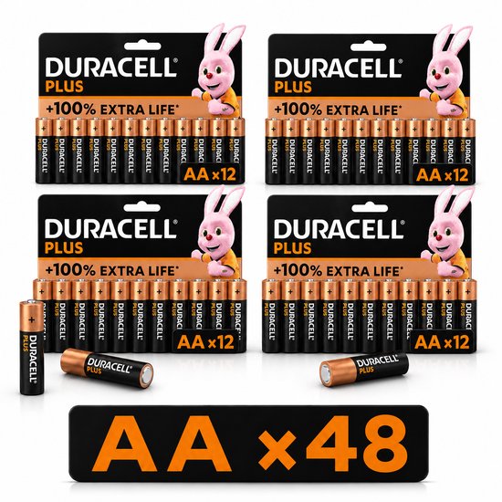 Emballages de 4x piles AA Duracell Plus, chacune contenant 12 piles, et un présentoir avec AA x 48.