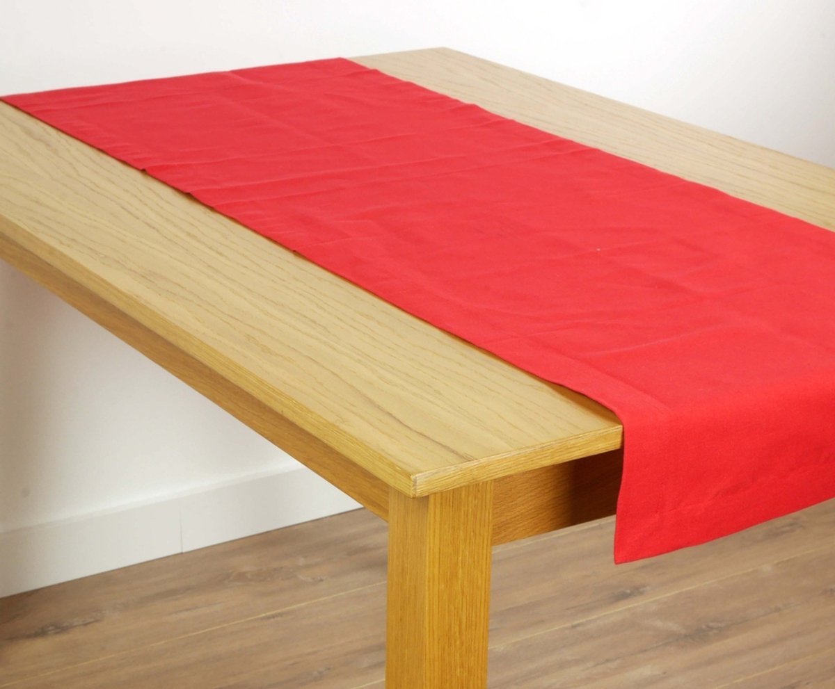 Tafelloper Scantex Corsini - kleur Canadian Red - 50% linnen / 50% katoen