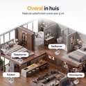 Isometrische weergave van een huis met de zilverkleurige drinkfontein in de keuken, slaapkamer, badkamer en woonkamer. "Overal in huis" staat in het geel.