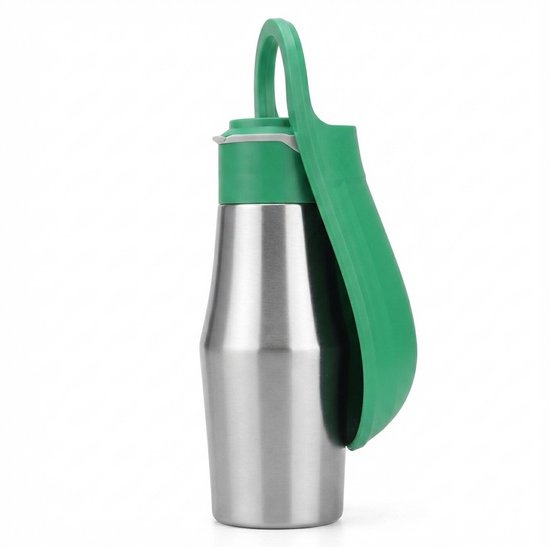 Bouteille d'eau en acier inoxydable avec une gamelle verte pliable.