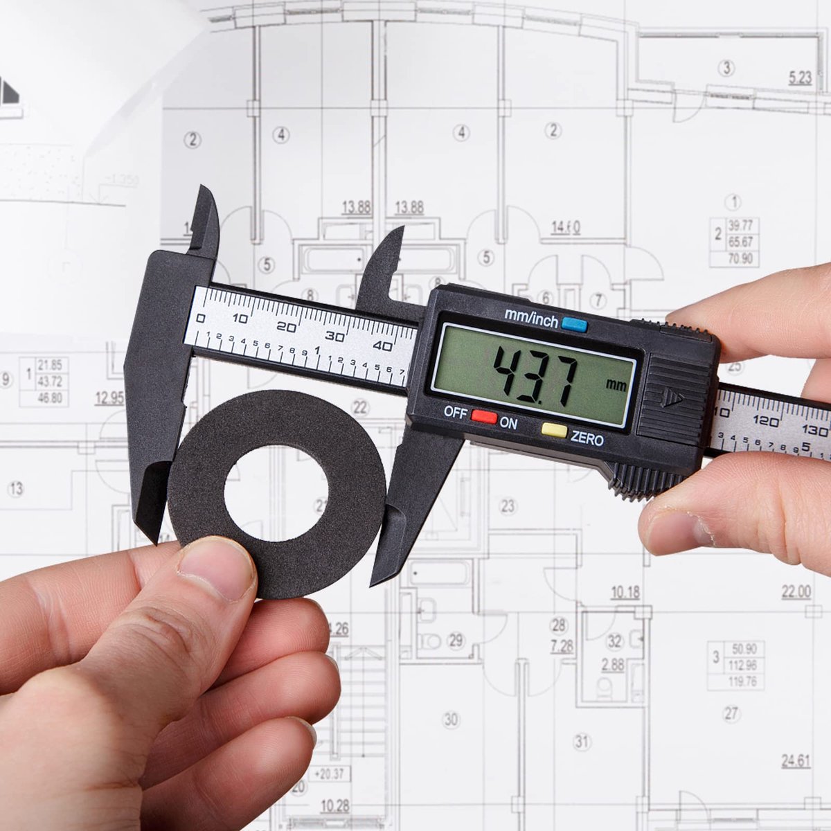 Digitale Schuifmaat 150 mm - 6 Inch Koolstofvezel Meetklauw met LCD Display en Reservebatterij - Voor Binnen- en Buitenmetingen