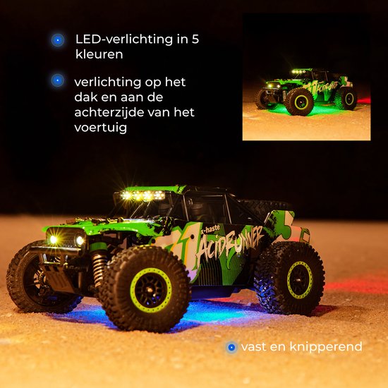 Groene en zwarte RC-auto "Acid Runner" met oplichtende LED-verlichting in verschillende kleuren.