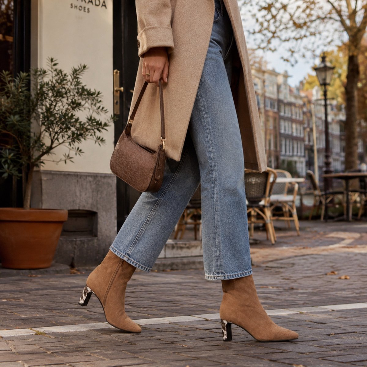 La Strada Enkellaars Taupe - Damesschoenen - Maat - 42