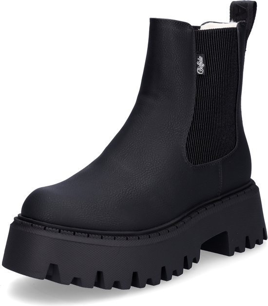Botte Chelsea Buffalo noire avec semelle épaisse, côtés élastiques et languette à l'arrière.