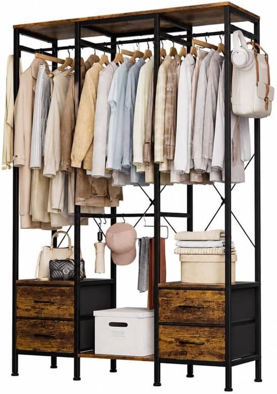 Kledingrek met hangende kleding, 4 lades en diverse opbergruimte, uitgevoerd in zwart metaal en bruine houtlook.
