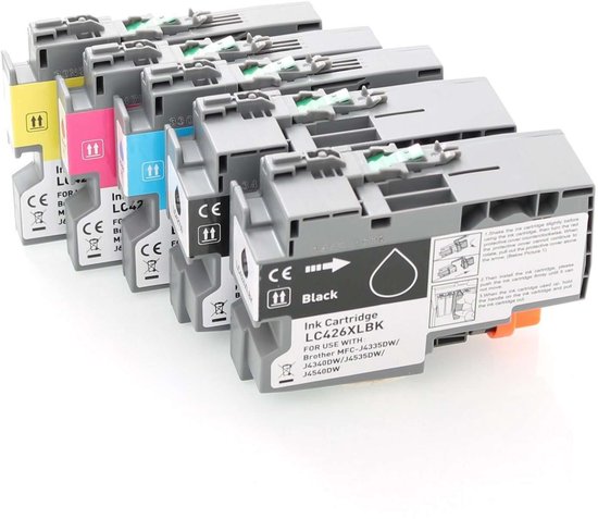 Zes inktcartridges met grijze en groene details. Een zwarte cartridge is vooraan met "Ink Cartridge LC426XLBK" erop.
