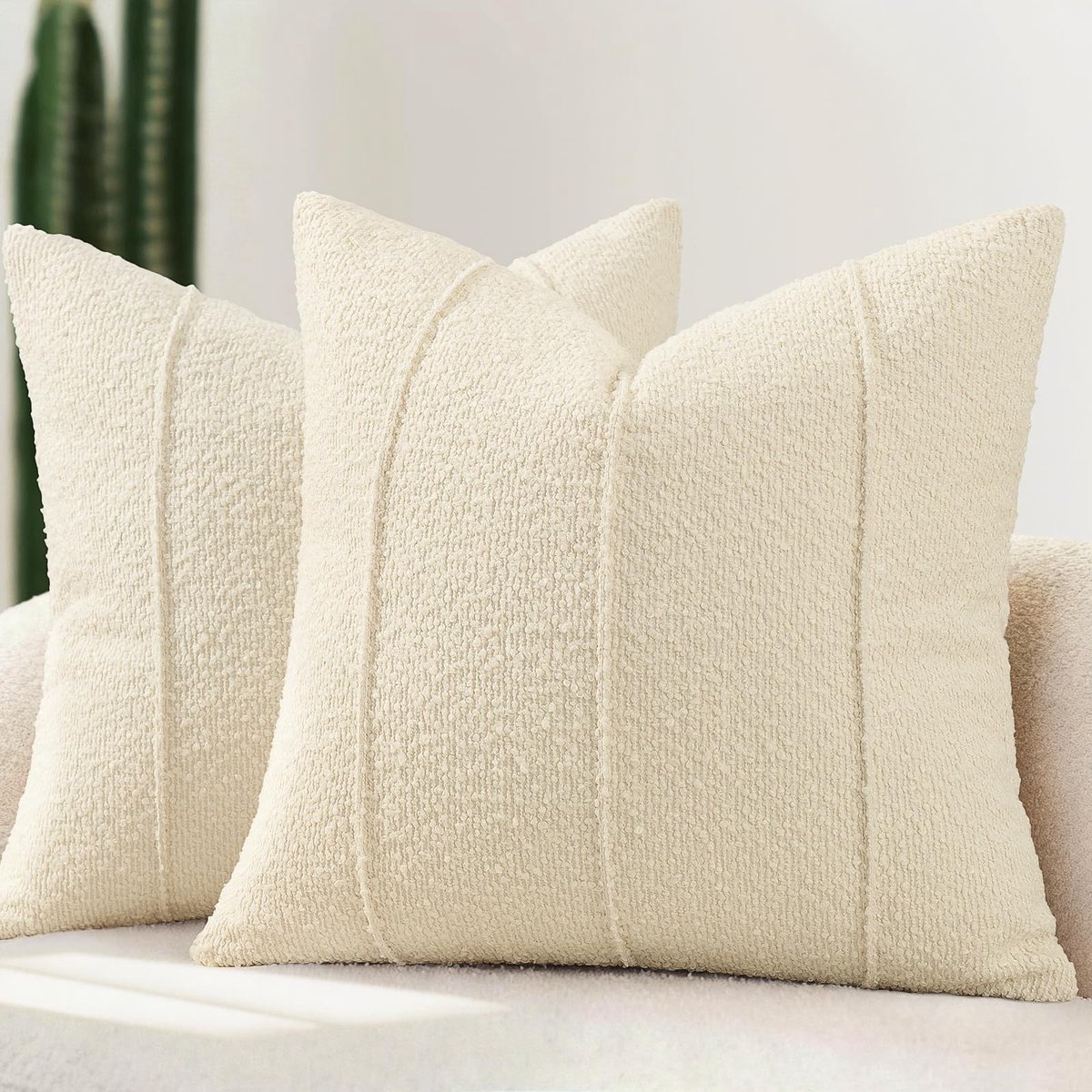 Omgoods - Set van 2 Bouclé Kussenhoezen 60x60 cm met Strepen