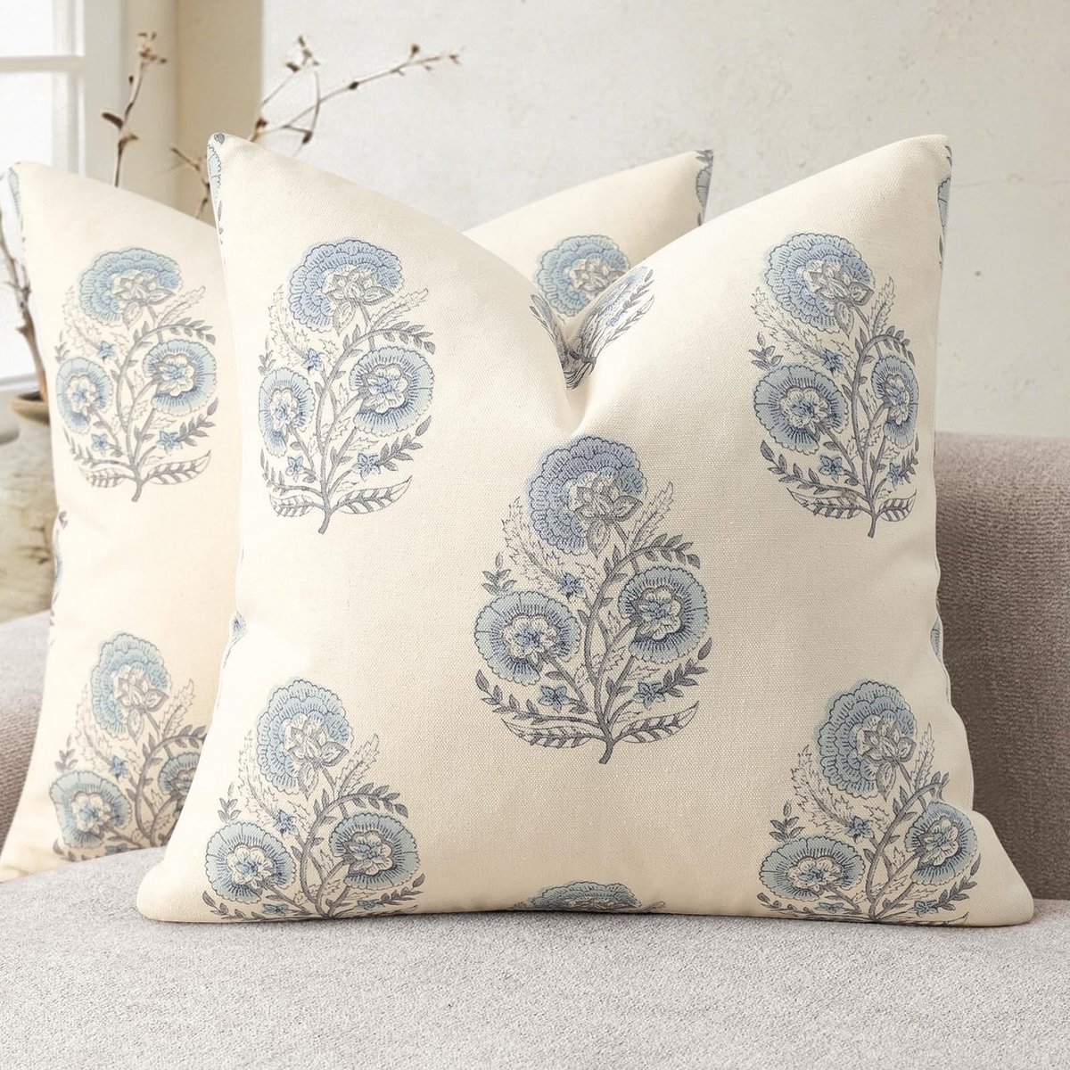 Omgoods - Set van 2 Bloemendruk Kussenhoezen 60x60 cm voor Woonkamer