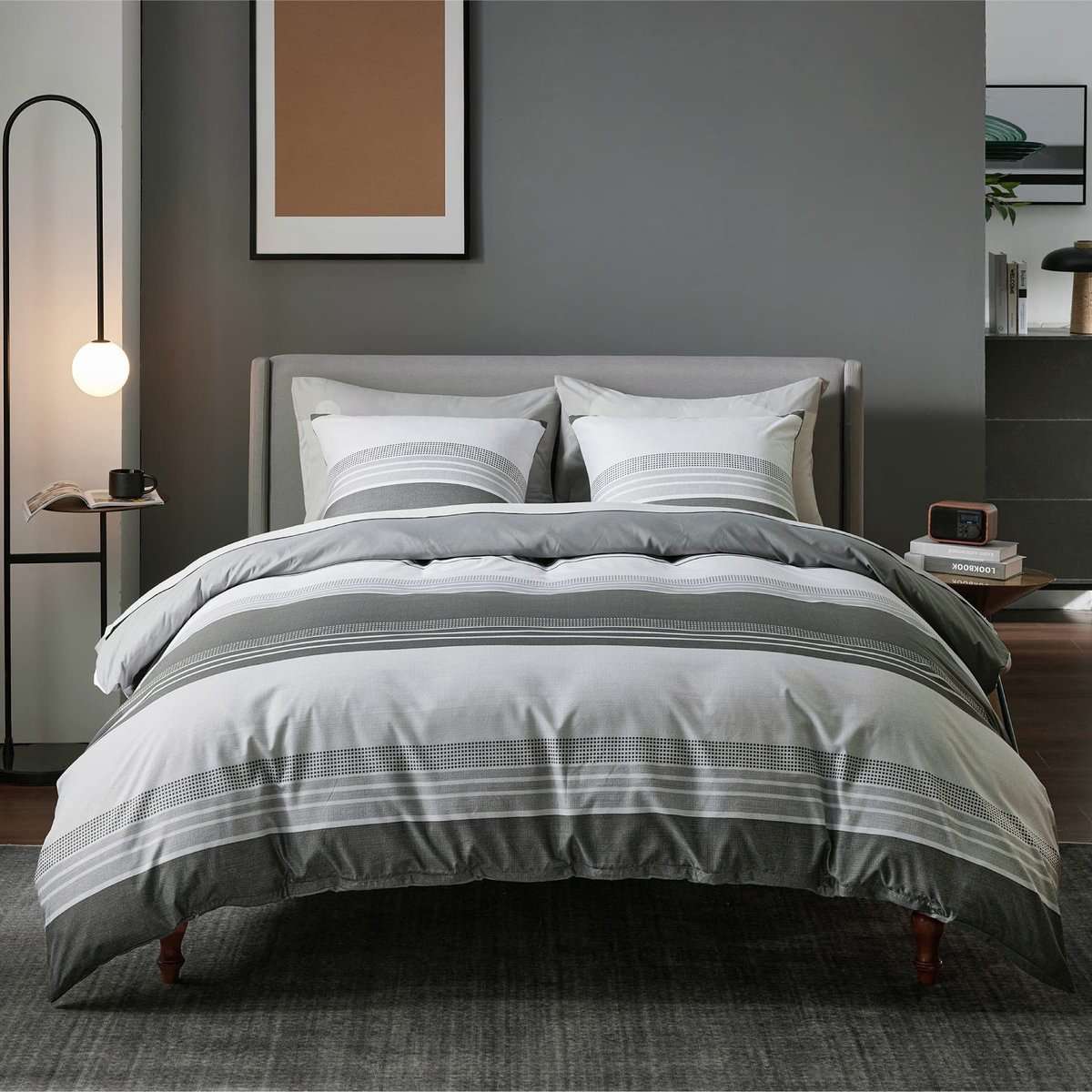 Omgoods - Bedlinnen Set 200 x 200 cm met 2 Kussenslopen Zacht en Striped