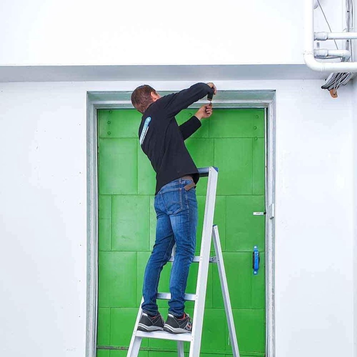 Bordestrap - Huishoudtrap Keukenladder - Kluswerkzaamheden - Geïntegreerd Gereedschapsbakje - 4 treden - Aluminium