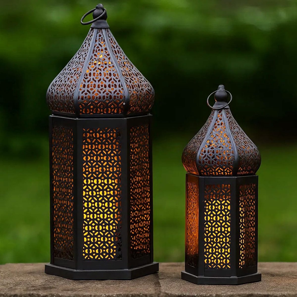 Omgoods - Set van 2 Decoratieve Marokkaanse Lantaarns voor Buiten